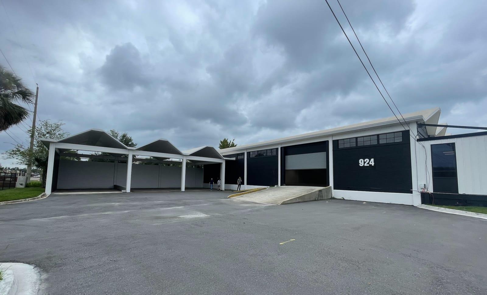 Jacksonville Precision Manufacturing, shop exterior